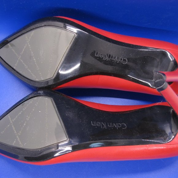 Calvin Klein Ronna Nappa Crimson Red Leather 3.5" Pointy Toe Sz 7 EU 37 - Picture 11 of 11